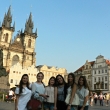 Las chicas de la delegación mexicana en La Plaza de La Ciudad Vieja - Corazón de Praga 14/9/16